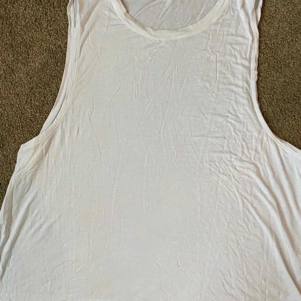 Fabletics Crop Tank size XXL - Picture 2 of 2